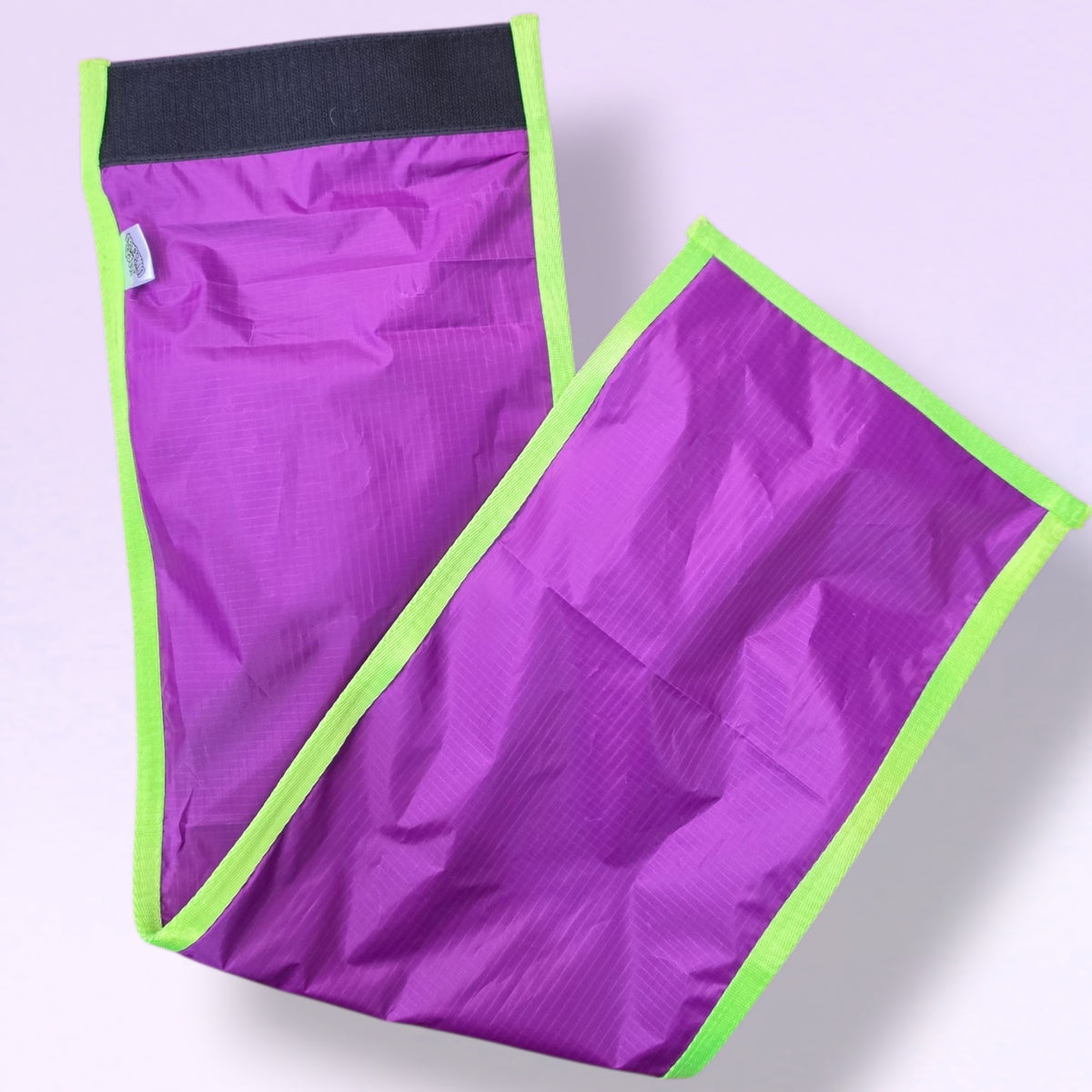 Rugged FeatherLite Tail Bag in colour purple with Hi Vis Lime trim
