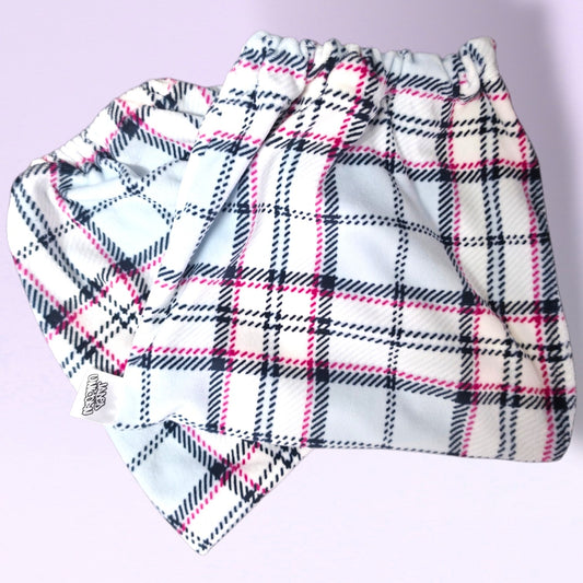Stirrup Socks - Black & Pink Plaid